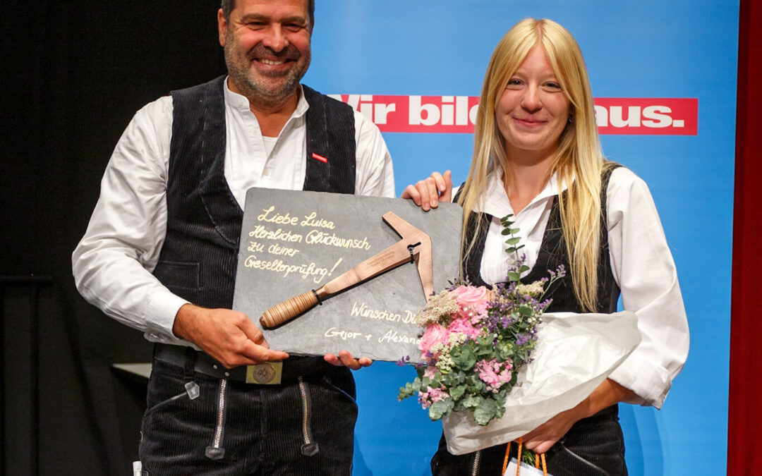 Auszeichnung für bestandene Prüfung